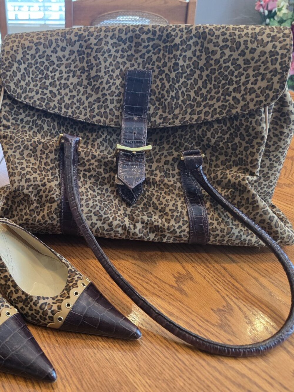 Antonio Barbato purse